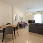 Modern Bay Lägenhet
