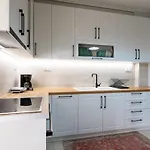 Modern Bay