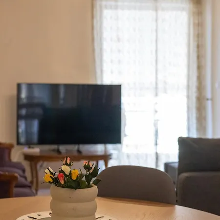 Modern Bay Lägenhet Kalamata