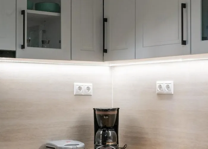 Modern Bay * Kalamata